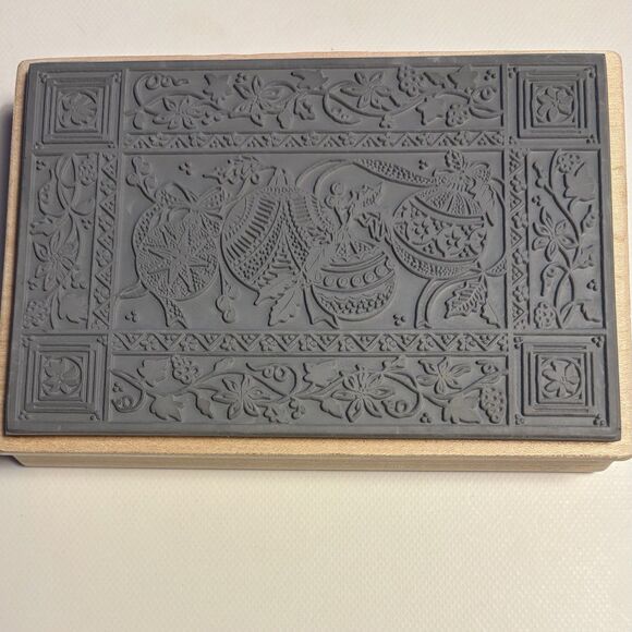 NEW Christmas Ornaments & Poinsettias Holiday Large MAGENTA Rubber Stamp Canada - Picture 2 of 3